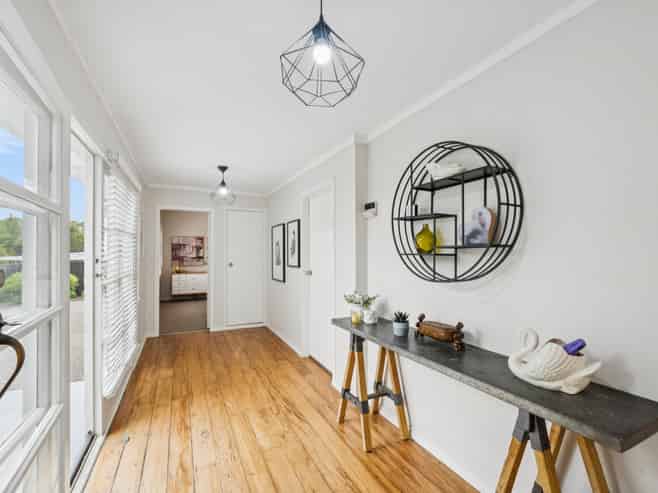 1/75 Atkinson Road, Titirangi