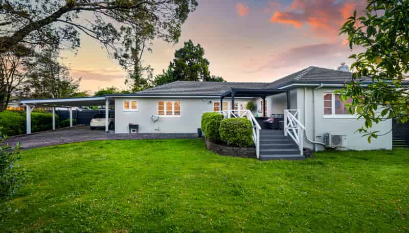 1/75 Atkinson Road, Titirangi