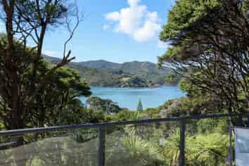 356 & 358 Blind Bay Road, Great Barrier Island