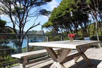356 & 358 Blind Bay Road, Great Barrier Island