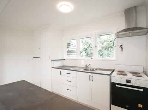 7B Lupton Road, Manurewa