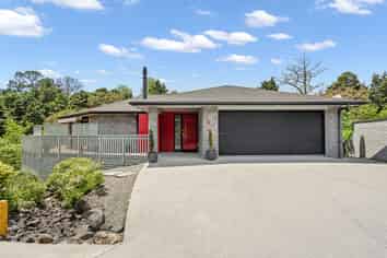 6 Lilicoe Lane, Kensington