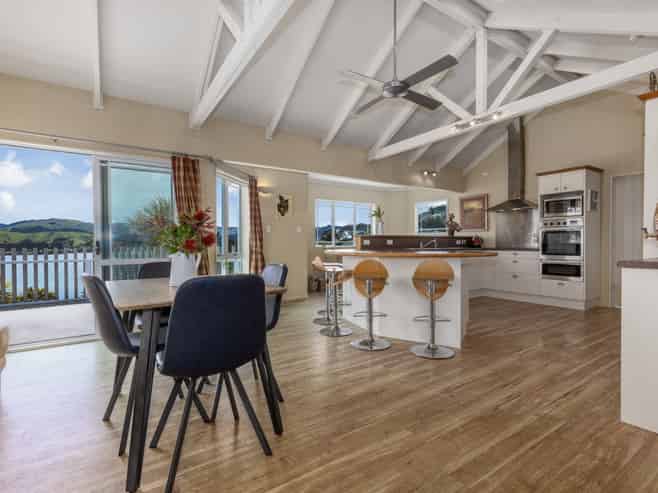 9 The Layline, Whitby