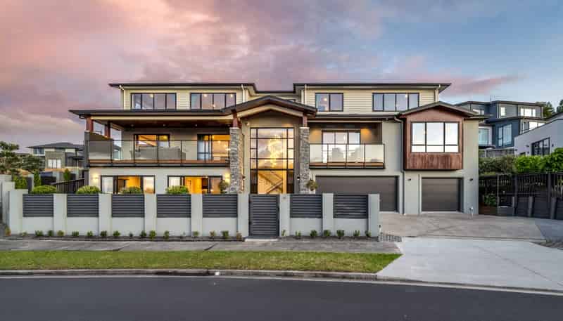 45 Armstrong Farm Drive, East Tamaki Heights