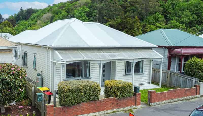 15 Crown Street, North East Valley