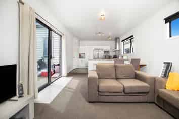 15 Crown Street, North East Valley