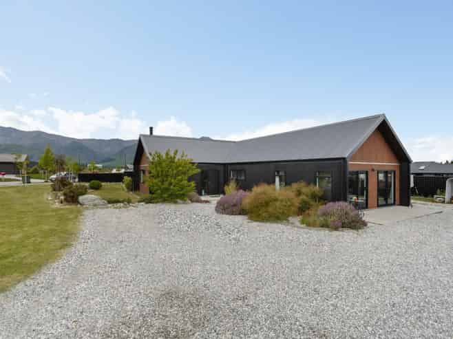 36 Grandview Road, Wanaka