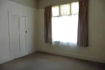 Hawkes Bay - Address withheld