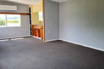 13 Middleton Road, Hannahs Bay