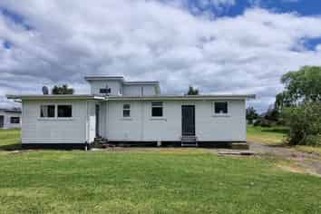 13 Middleton Road, Hannahs Bay