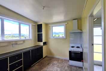 13 Middleton Road, Hannahs Bay