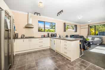 135 North Road, North East Valley