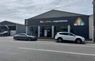 High profile showroom