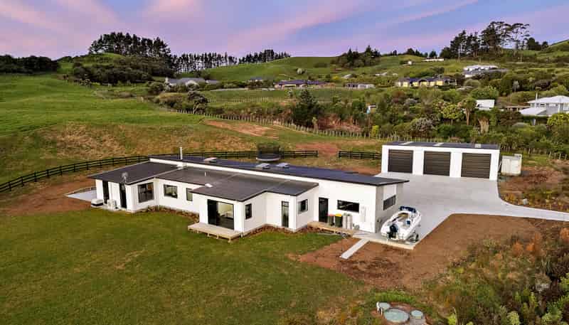 18A Niccone Place, Bombay