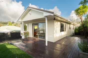 25 Loughanure Place, Massey