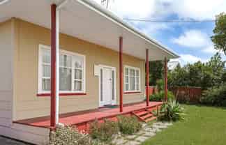 100 Peel Street, Westport