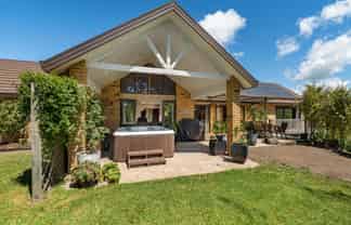 457 Cemetery Road, Maunu