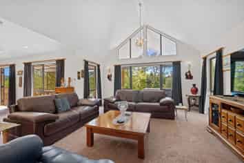 457 Cemetery Road, Maunu