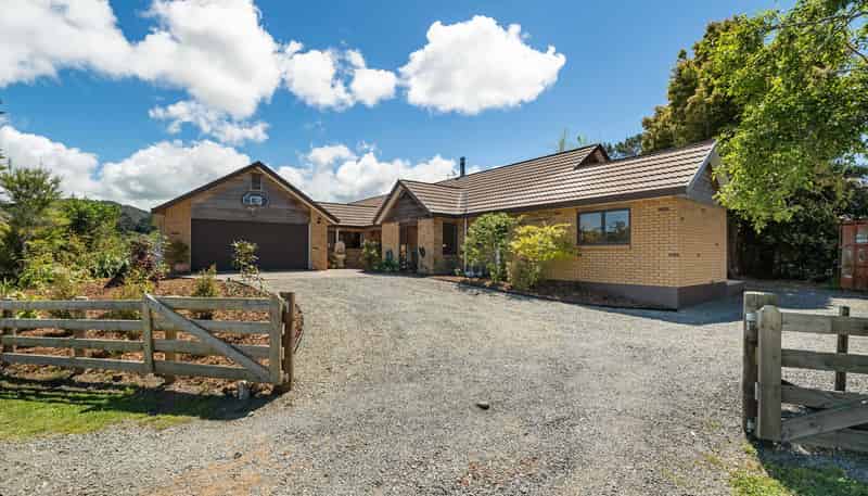 457 Cemetery Road, Maunu