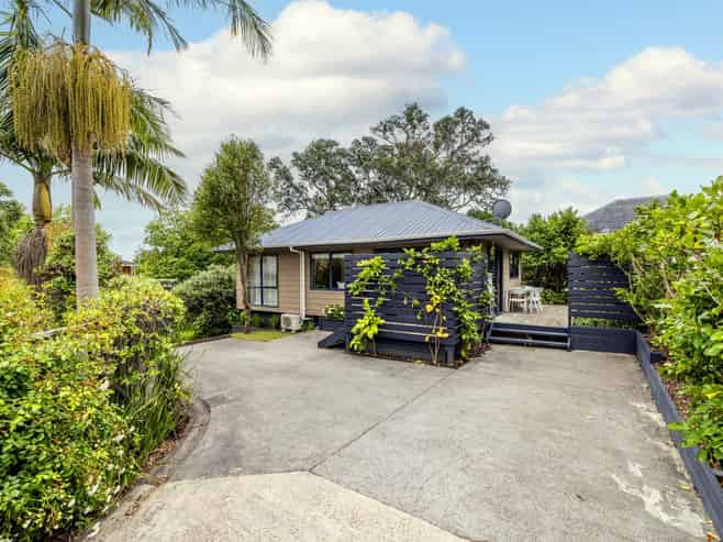 21A Fraser Road, Narrow Neck
