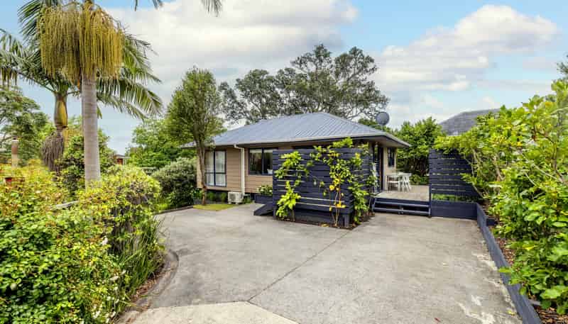 21A Fraser Road, Narrow Neck