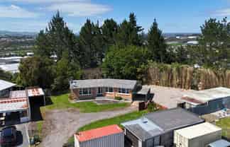 Standalone office, yard & workshop