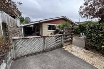 1/76 Weka Street , The Wood