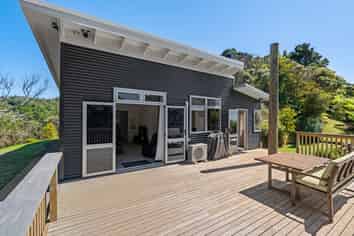 26 Waitorupai Way, Matapouri