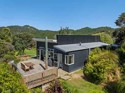 26 Waitorupai Way, Matapouri