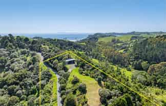 26 Waitorupai Way, Matapouri