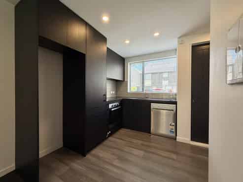 13 Te Ara O Ripeka Wharawhara, Petone