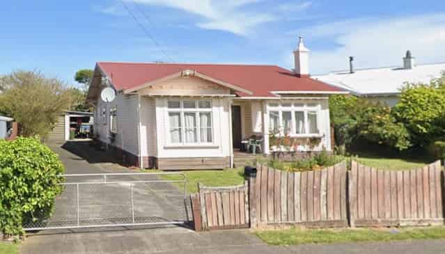 110 Argyle Street, Hawera