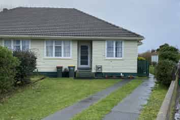 17 Malone Place , Hawera