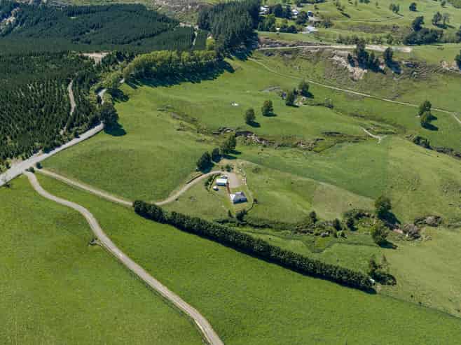 182 Claymore Road, Te Pohue