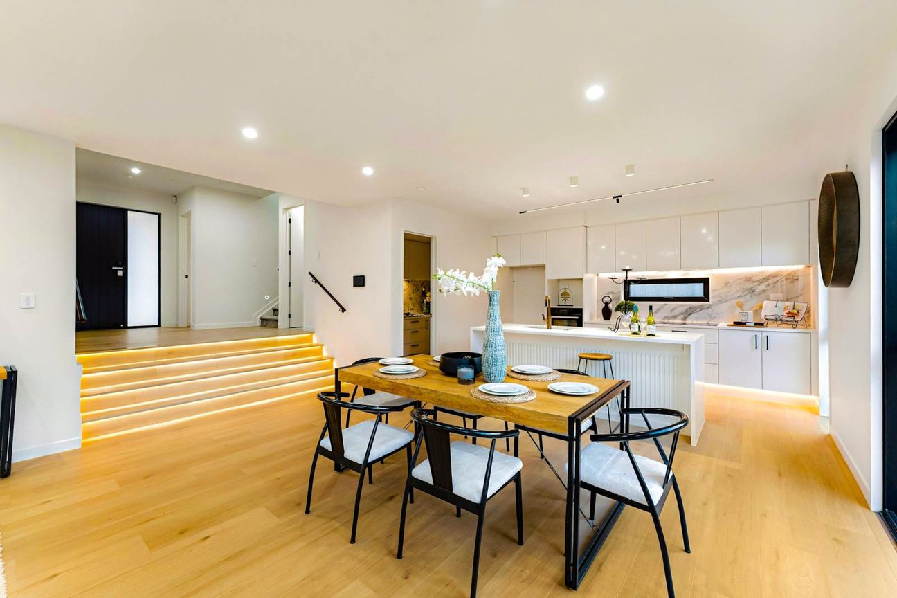 Macleans New 5 Bedroom – pohled 4