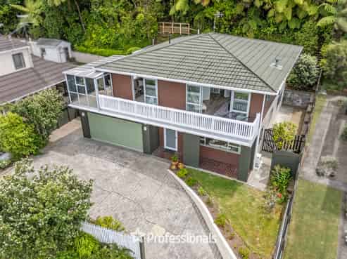 15 Stanhope Grove, Korokoro