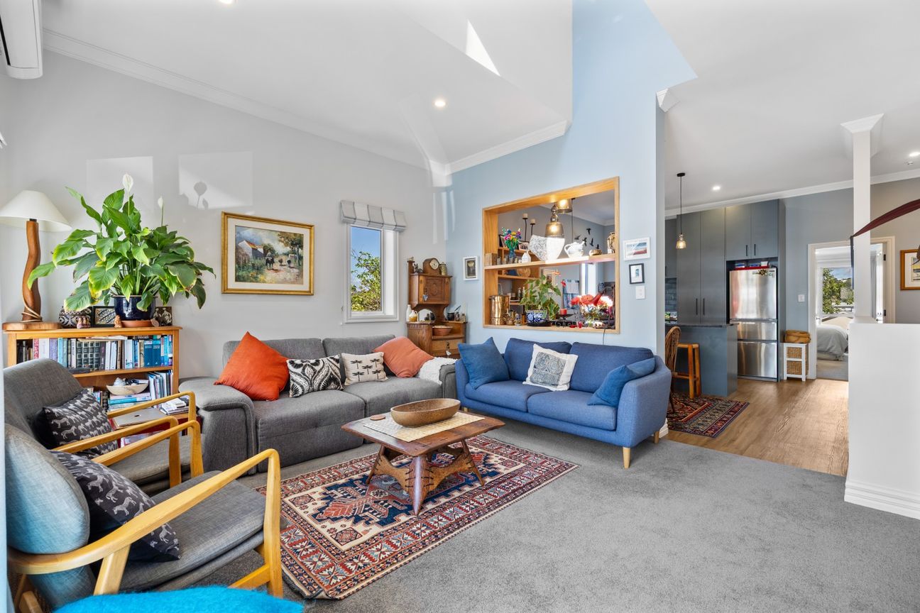 Freehold City-Fringe Living – No Body Corporate - Bild 6