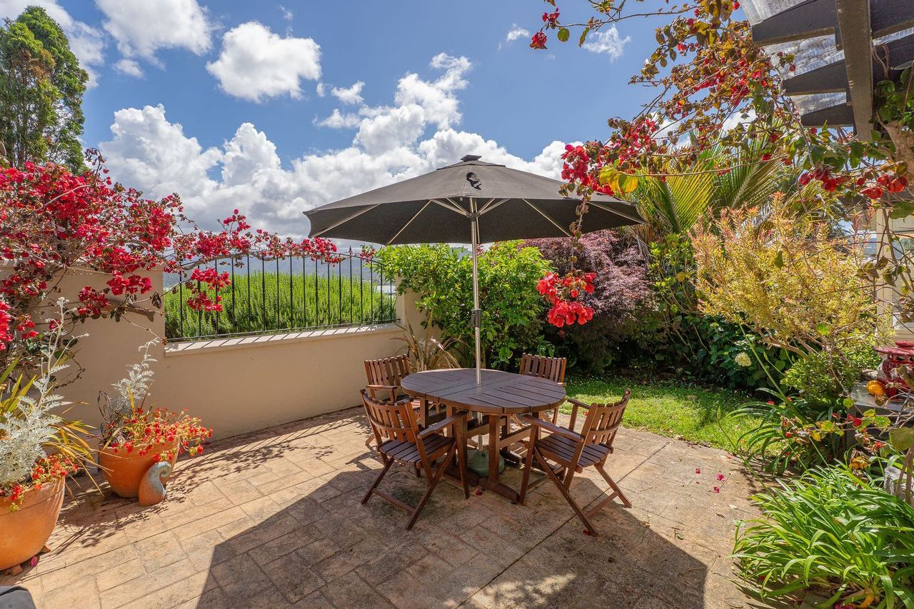 Waterfront Living at Its Finest - Visning 5
