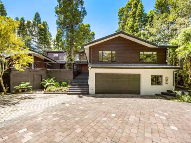 33 Treetops Way, Bayview