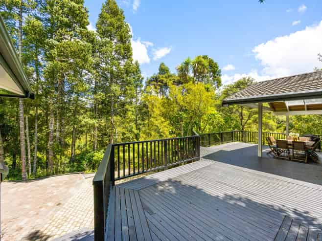 33 Treetops Way, Bayview