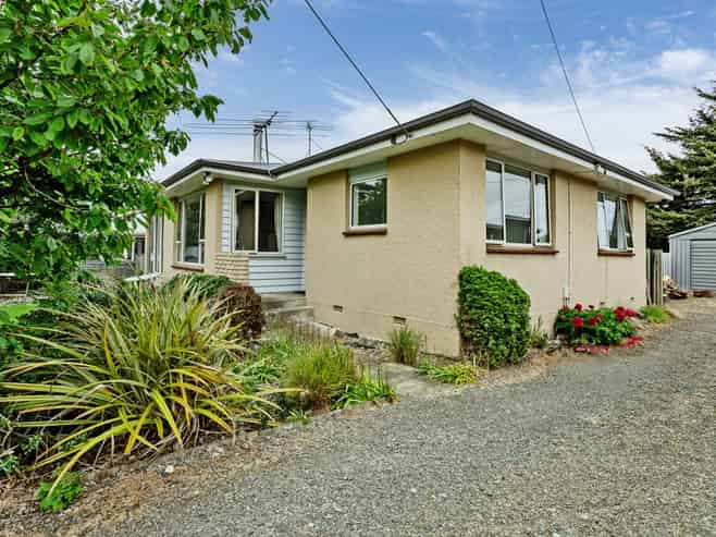 86 Stobo Street, Grasmere