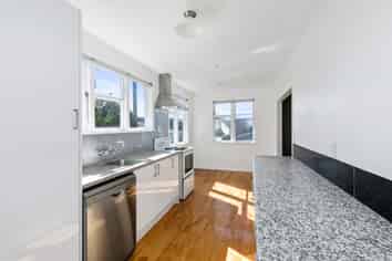 23 Amundsen Grove, Stokes Valley