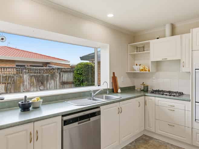 15 San Vito Place, Paraparaumu Beach