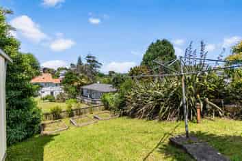 14 Westmere Crescent, Westmere