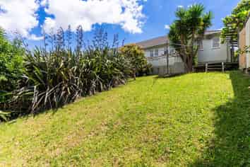 14 Westmere Crescent, Westmere