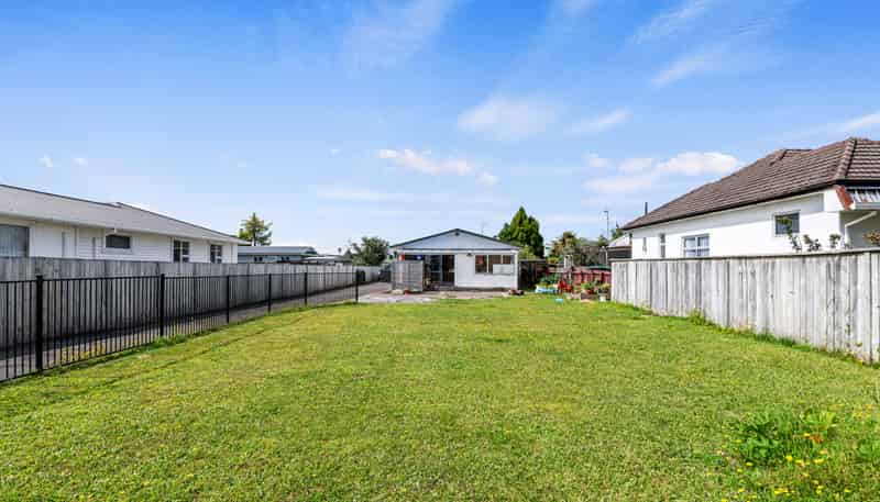 33A Kawaha Point Road, Fairy Springs