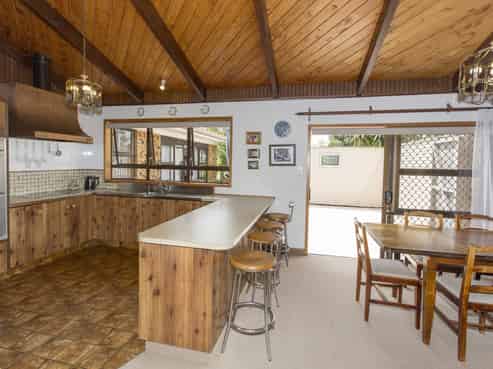 242 Baylys Coast Road, Dargaville