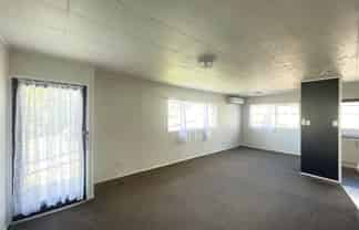 1/9 Danube Lane, Glen Eden