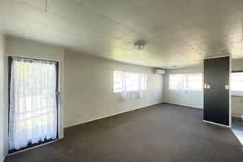 1/9 Danube Lane, Glen Eden