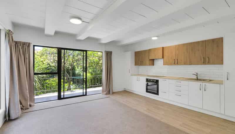 3/114A Deep Creek Rd, Torbay